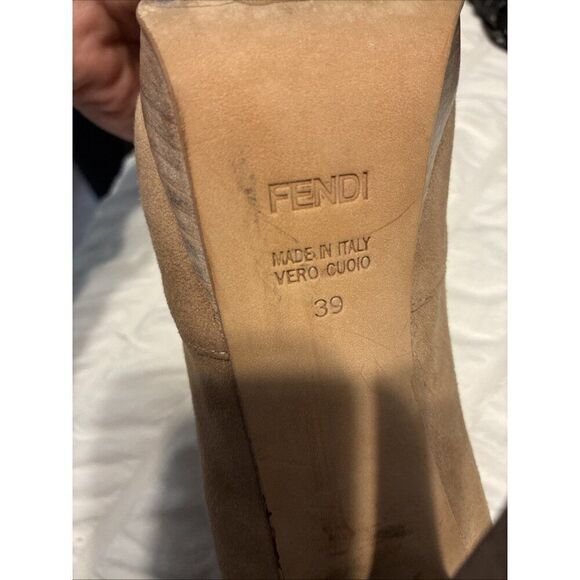 Fendi Authentic Solid Tan Genuine Suede Peep Toe Bow Heels Pumps 9 - Picture 8 of 9